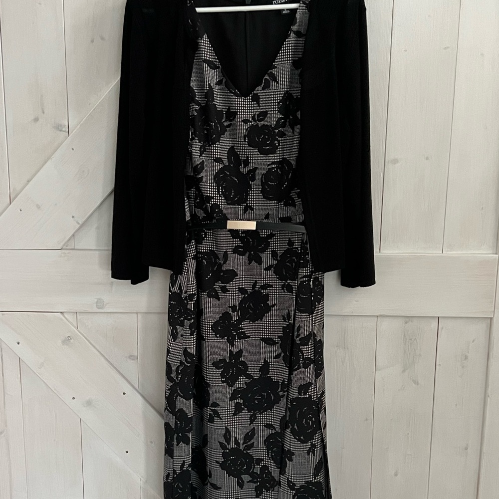 Roz & Ali Black and Gray Long Sleeve Cowl Neck Slip Dress
